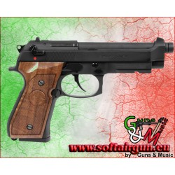 &G PISTOLA A GAS GPM92 GP2 WALNUT WOOD GRIP (GG-M92-GP2W)